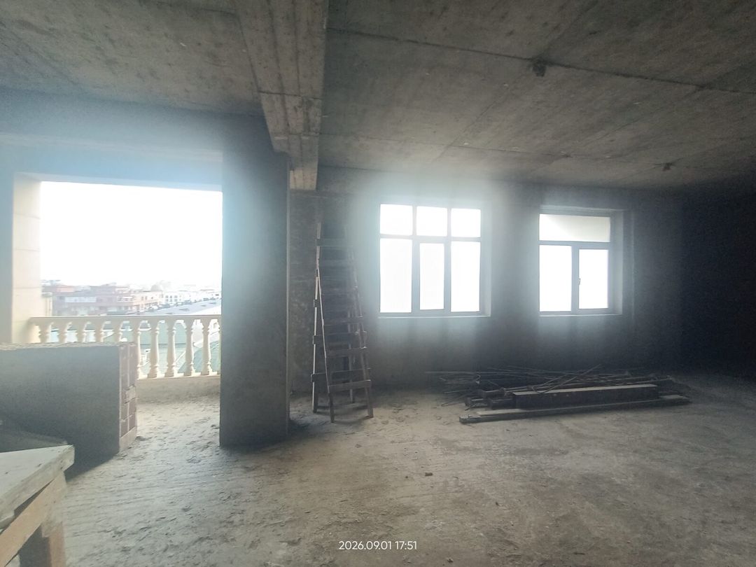 Satılır 2 otaqlı yeni tikili 198 m² — Mənzil, Bakı (9)