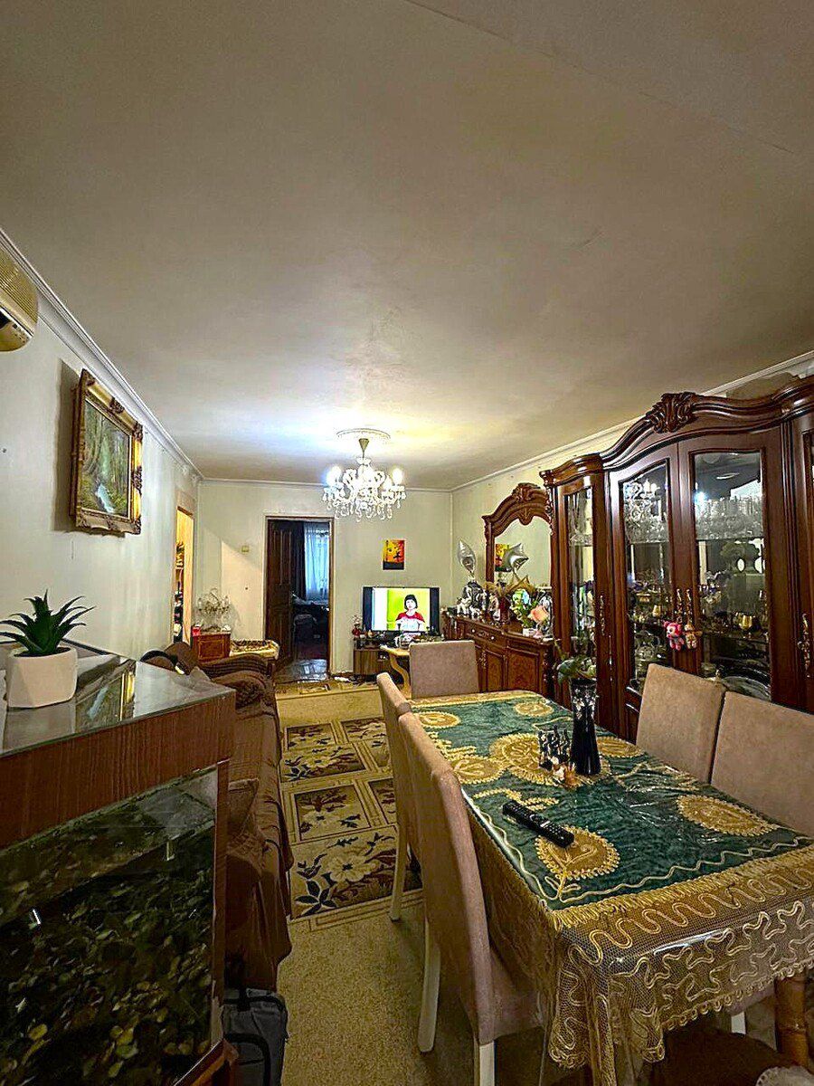 Satılır 3 otaqlı köhnə tikili 75 m² — Mənzil, Bakı (2)
