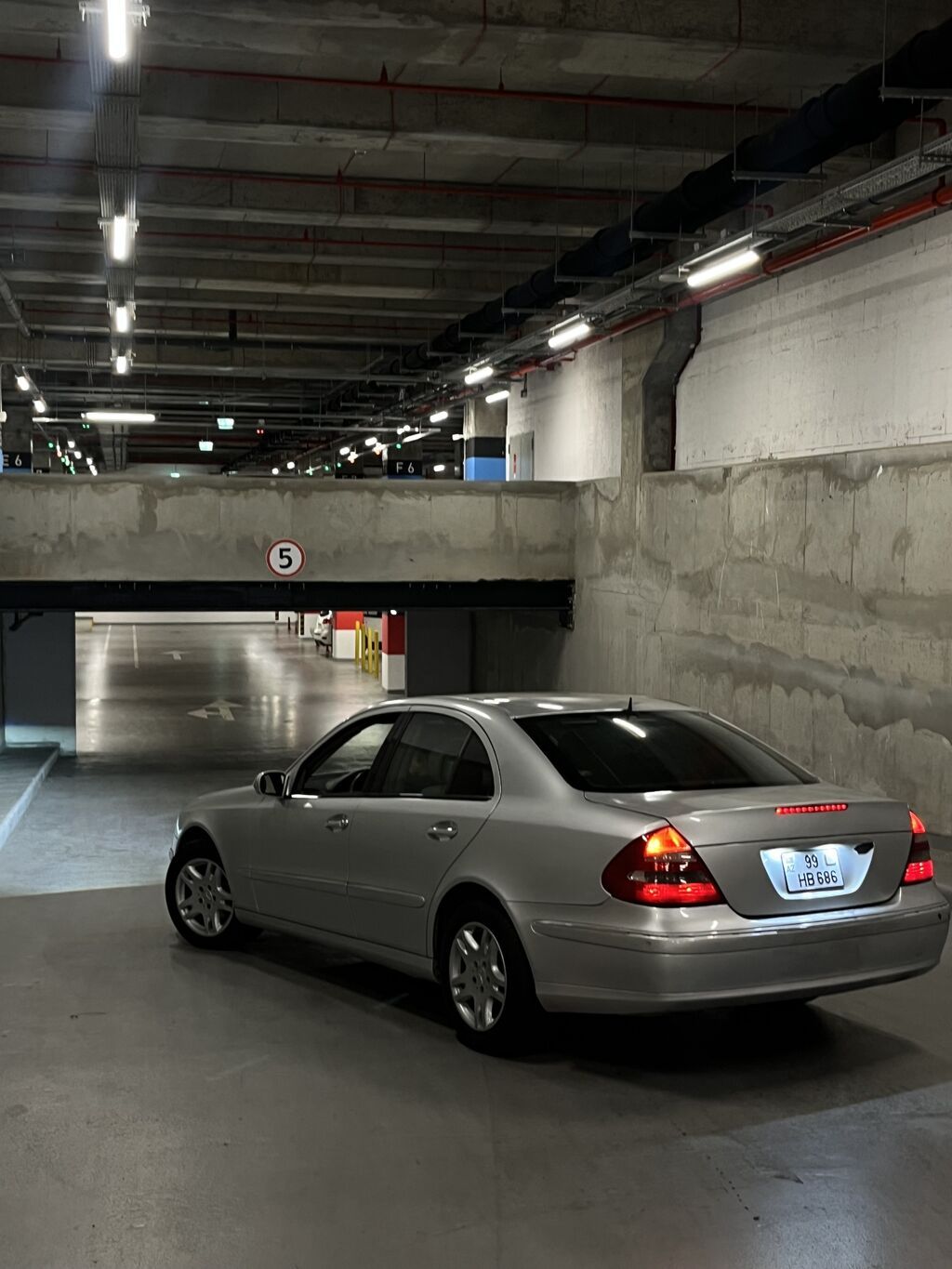 Mercedes-Benz E-Class: 3.2 l 2006 il Sedan — Avto, Bakı (2)
