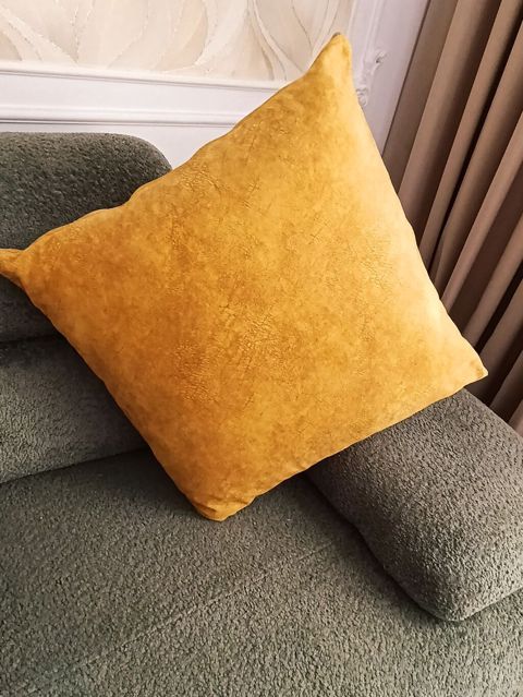 Dekorativ kvadrat yastıq üzləri və içliklə - Ölçü: təxminən 50×50 sm — Bakı