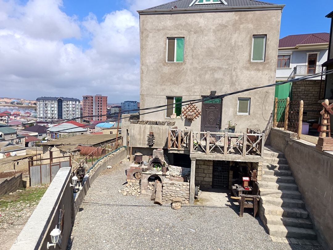Satılır 4 otaqlı həyət evi/bağ evi 125 m² — Ev, villa, Bakı (3)