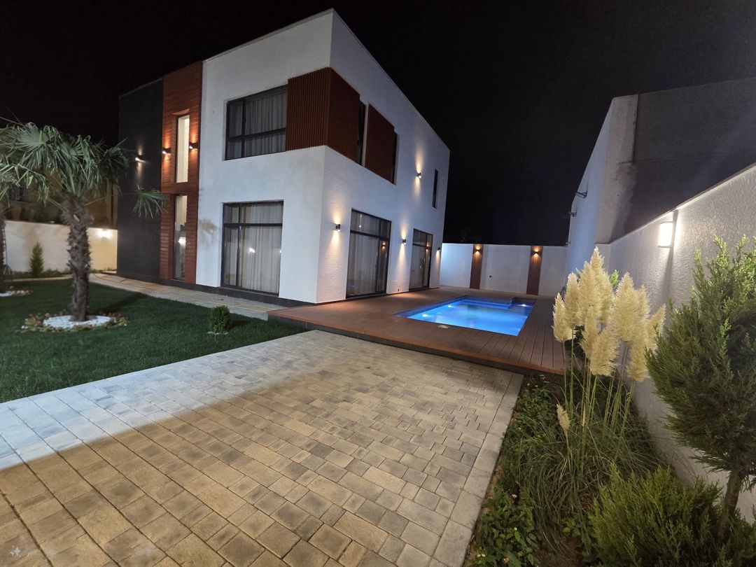 Satılır 5 otaqlı həyət evi/bağ evi 250 m² — Ev, villa, Bakı (4)