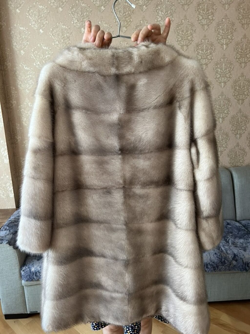 Brend: Karolina Valliant Model: qısa xəz palto (mink) — Şəxsi əşyalar, Bakı (2)