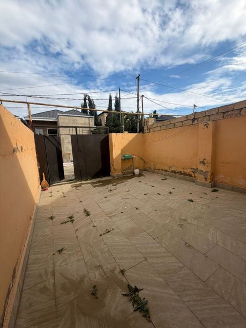 İcarəyə verilir 3 otaqlı həyət evi/bağ evi 75 m² — Bakı