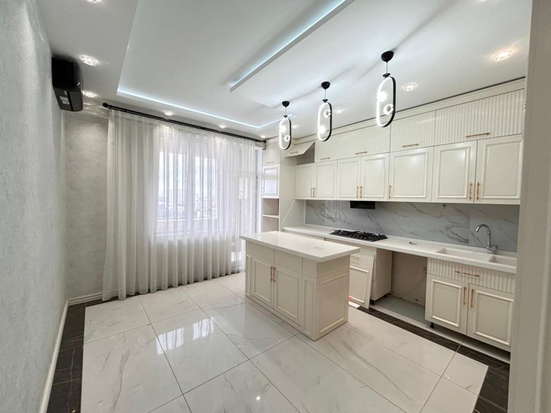 Satılır 4 otaqlı yeni tikili 184 m² — Mənzil, Bakı (11)