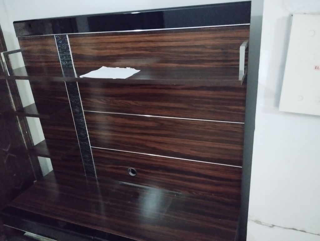 Mebel TV stendi və divar paneli - Material: parlaq səthə malik — Mebel, Xırdalan (6)