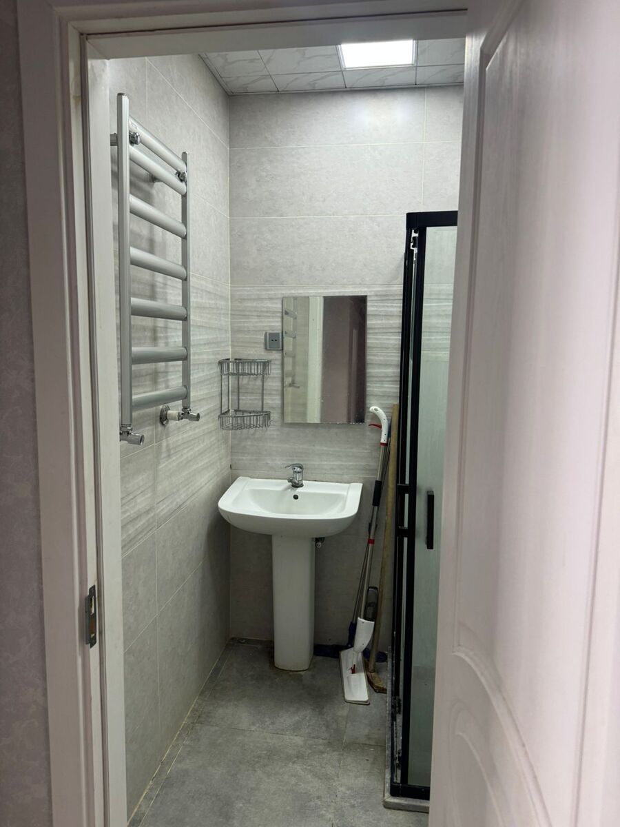 İcarəyə verilir 2 otaqlı yeni tikili 95 m² — Mənzil, Bakı (12)