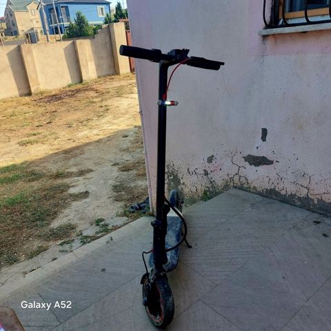 Skuter — Bakı