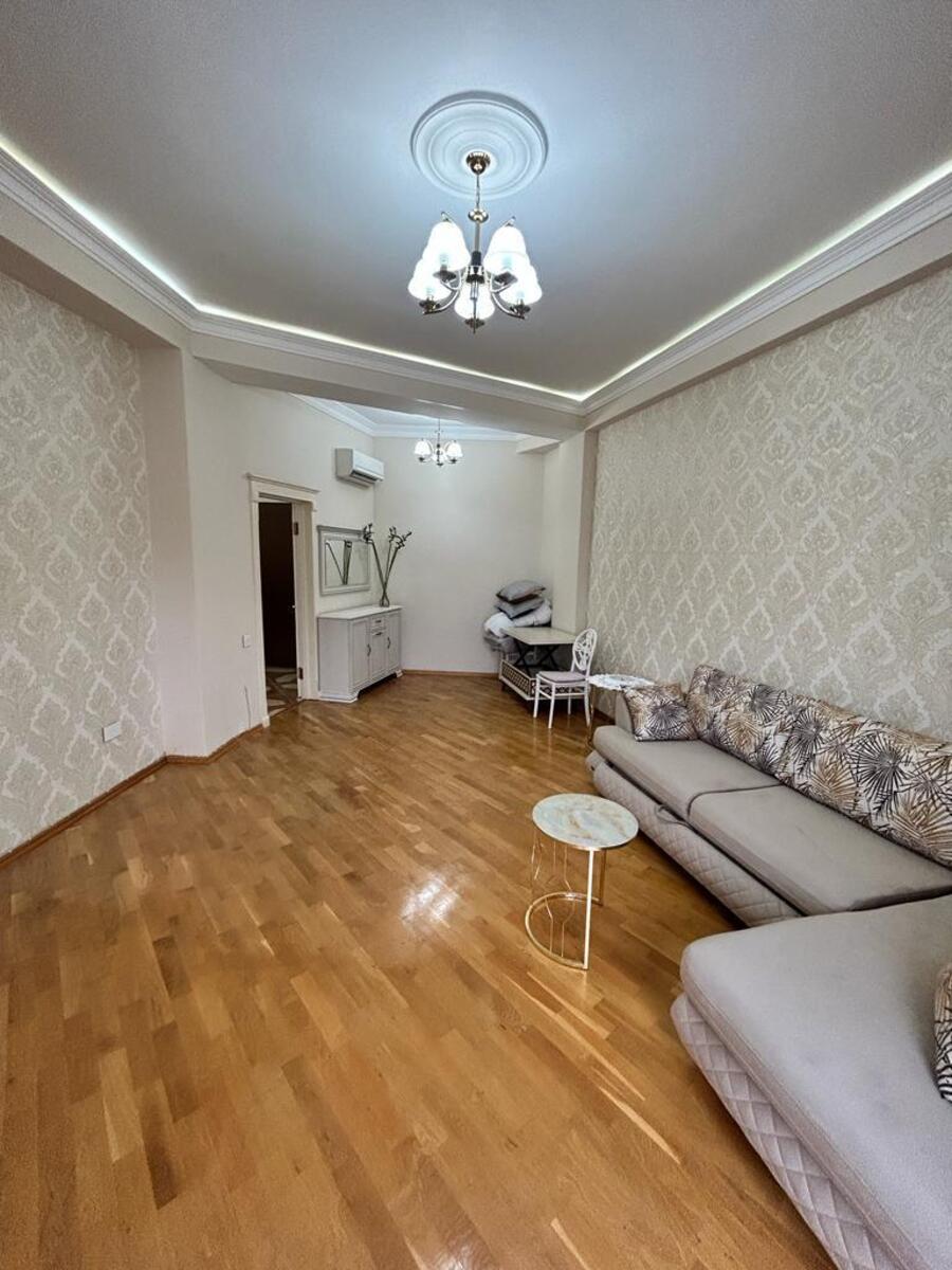 Satılır 1 otaqlı yeni tikili 62 m² — Mənzil, Bakı (2)
