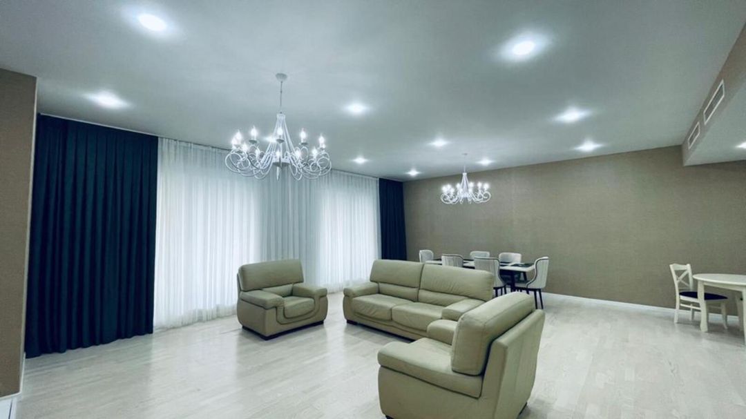 İcarəyə verilir 3 otaqlı yeni tikili 200 m² — Mənzil, Bakı (5)