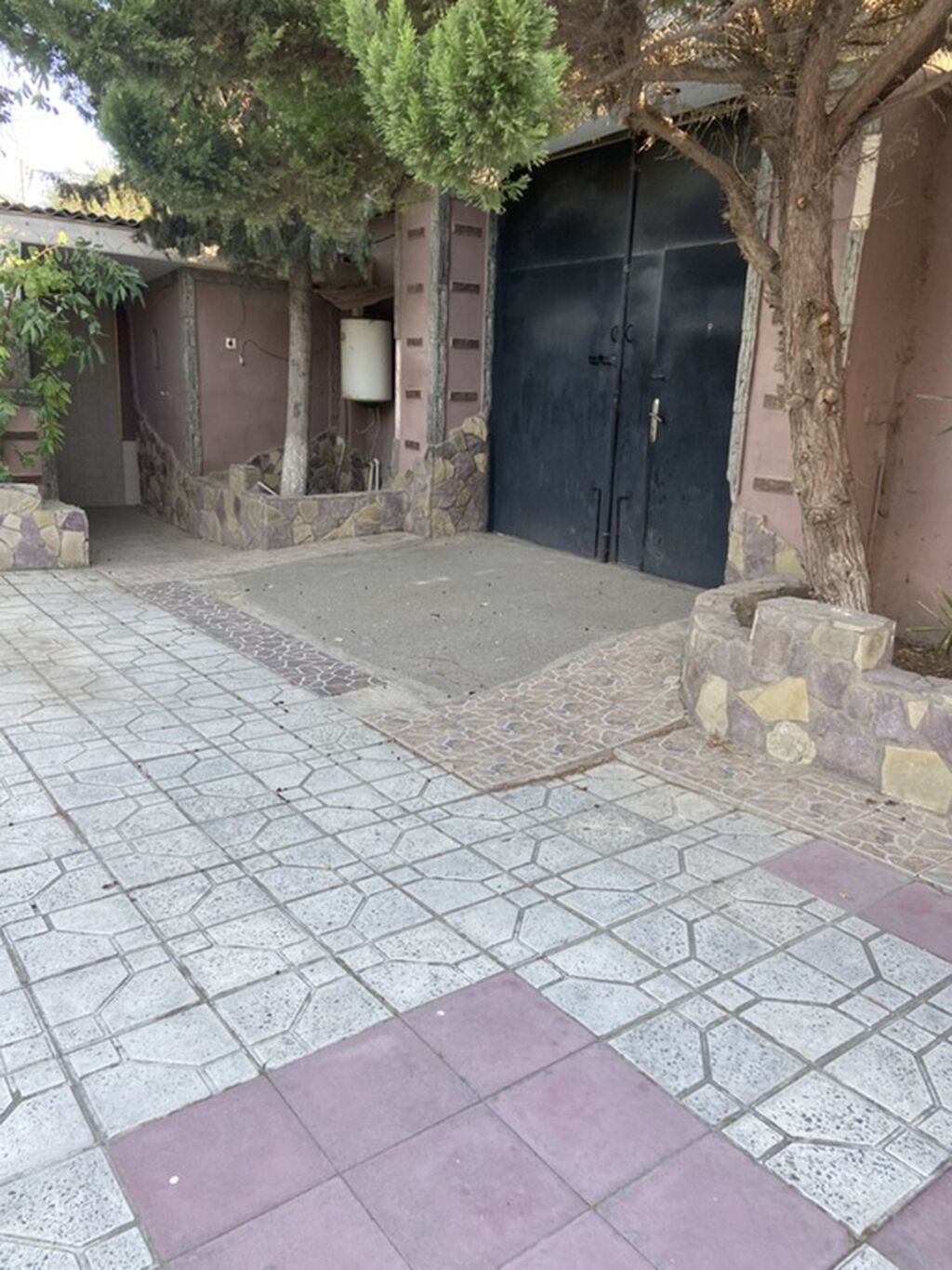 Zig Suraxani ray 317 sayili mektebin yaninda 4 otaqli heyet evi kiraye — Daşınmaz əmlak, Bakı (7)