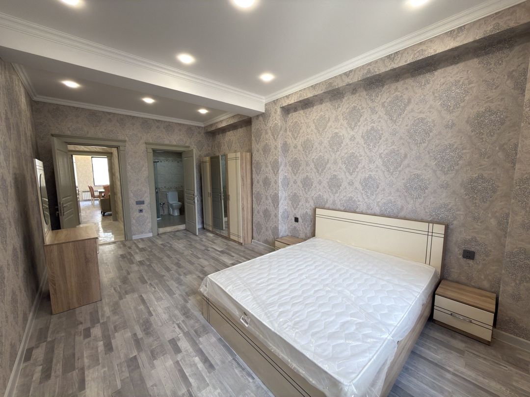 İcarəyə verilir 4 otaqlı yeni tikili 175 m² — Mənzil, Bakı (10)