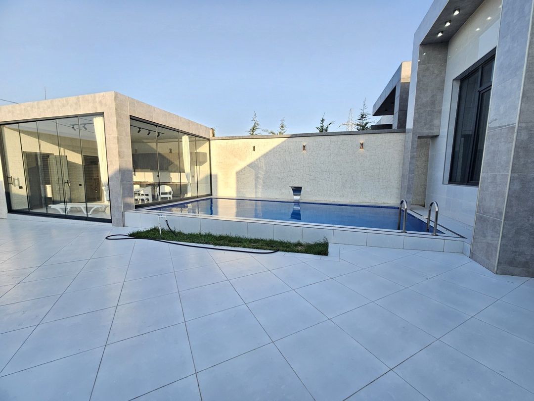Satılır 5 otaqlı həyət evi/bağ evi 180 m² — Ev, villa, Bakı (8)