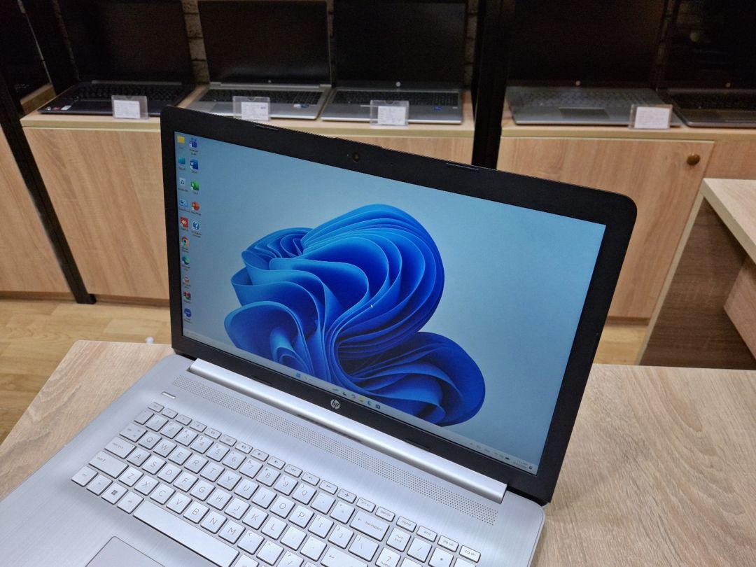 Noutbuk HP I7 1065G7 16GB RAM 17.3 Ekran — Elektronika, Bakı (6)