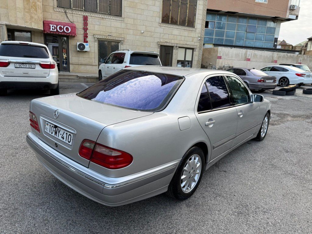 Mercedes E 240, 2.4 L, 2000 il, 270 000 km — Avtomobillər, Bakı (5)