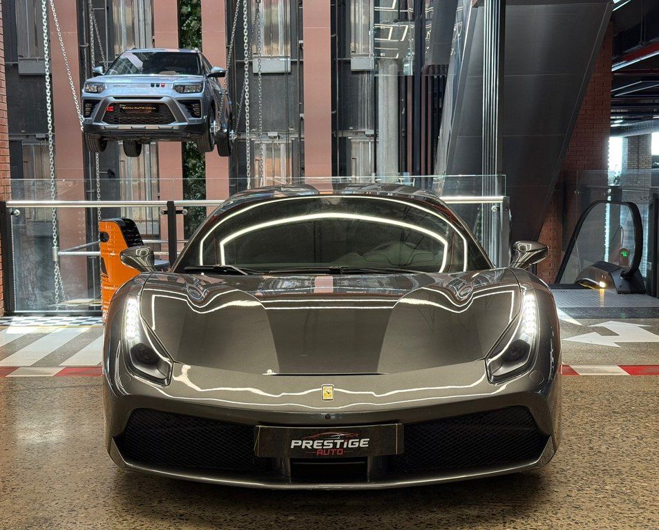 Ferrari 488 GTB, 3.9 L, 2016 il, 45 000 km — Avtomobillər, Bakı (3)