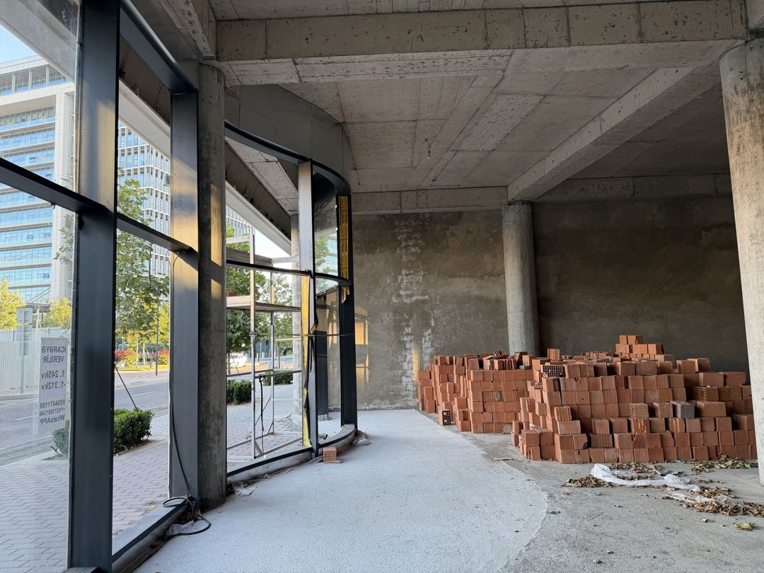 İcarəyə verilir obyekt 557 m² — Əmlak, Bakı (10)