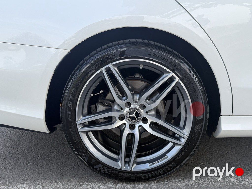 Mercedes E 300, 2.0 L, 2019 il, 110 000 km — Avtomobillər, Gəncə (7)