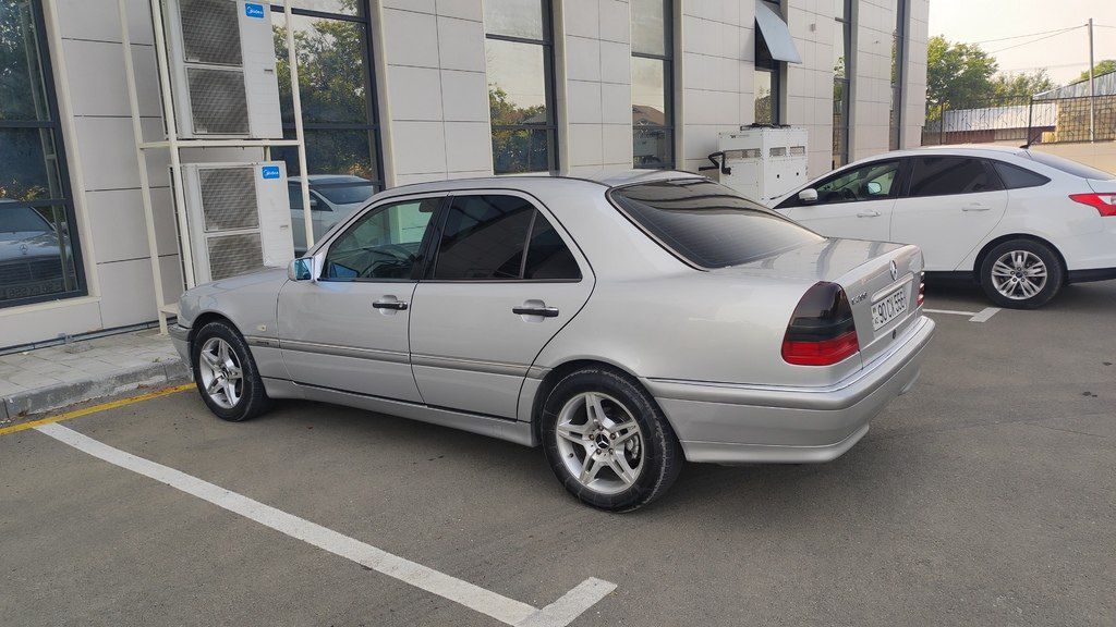 Mercedes C 200, 2.0 L, 1997 il, 339 000 km — Avtomobillər, Qəbələ (7)