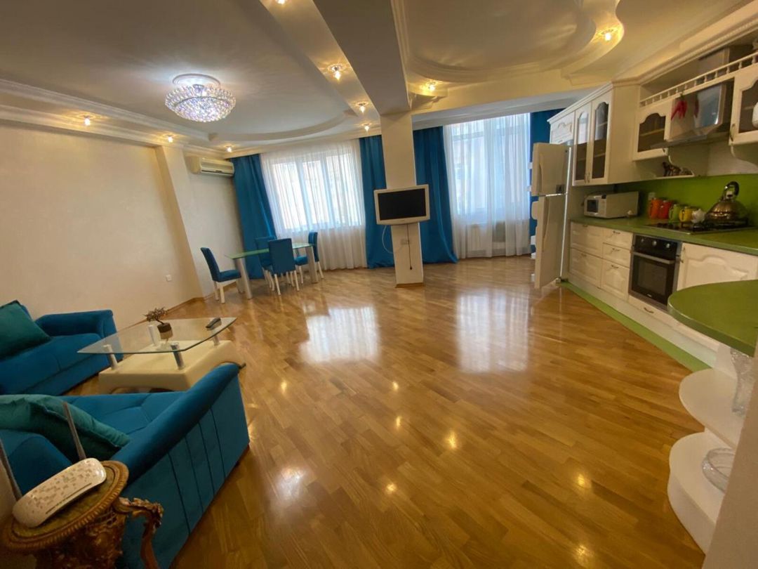 İcarəyə verilir 2 otaqlı yeni tikili 105 m² — Mənzil, Bakı (2)