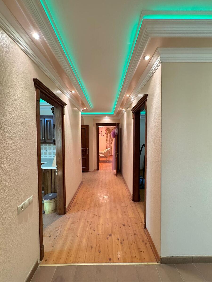 İcarəyə verilir 7 otaqlı həyət evi/bağ evi 350 m² — Ev, villa, Bakı (10)