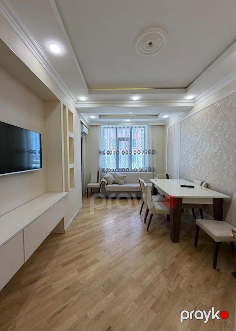İcarəyə verilir 3 otaqlı yeni tikili 85 m²
