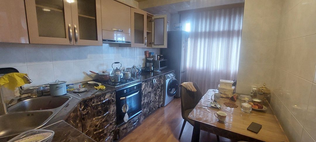 Satılır 4 otaqlı köhnə tikili 100 m² — Mənzil, Bakı (10)