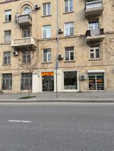 Satılır obyekt 30 m² — Süsən xanım