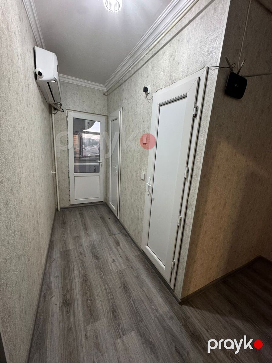 Satılır 4 otaqlı köhnə tikili 100 m² — Mənzil, Bakı (8)