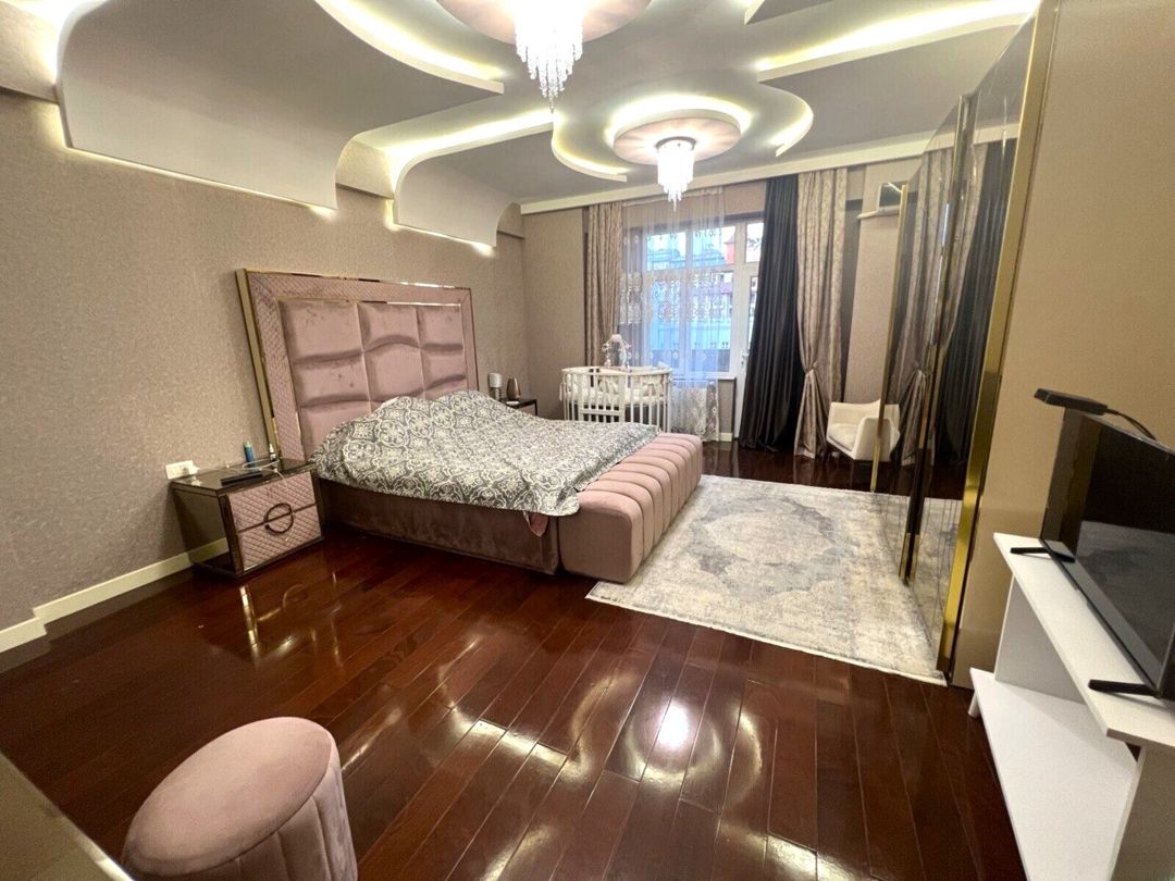 Satılır 4 otaqlı yeni tikili 220 m² — Mənzil, Bakı (3)