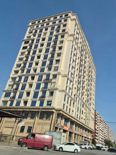 Satılır 3 otaqlı yeni tikili 100 m² — Bakı