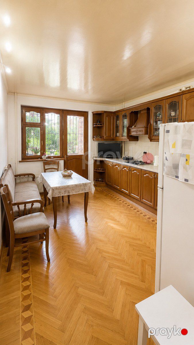 Satılır 3 otaqlı köhnə tikili 135 m² — Mənzil, Bakı (11)