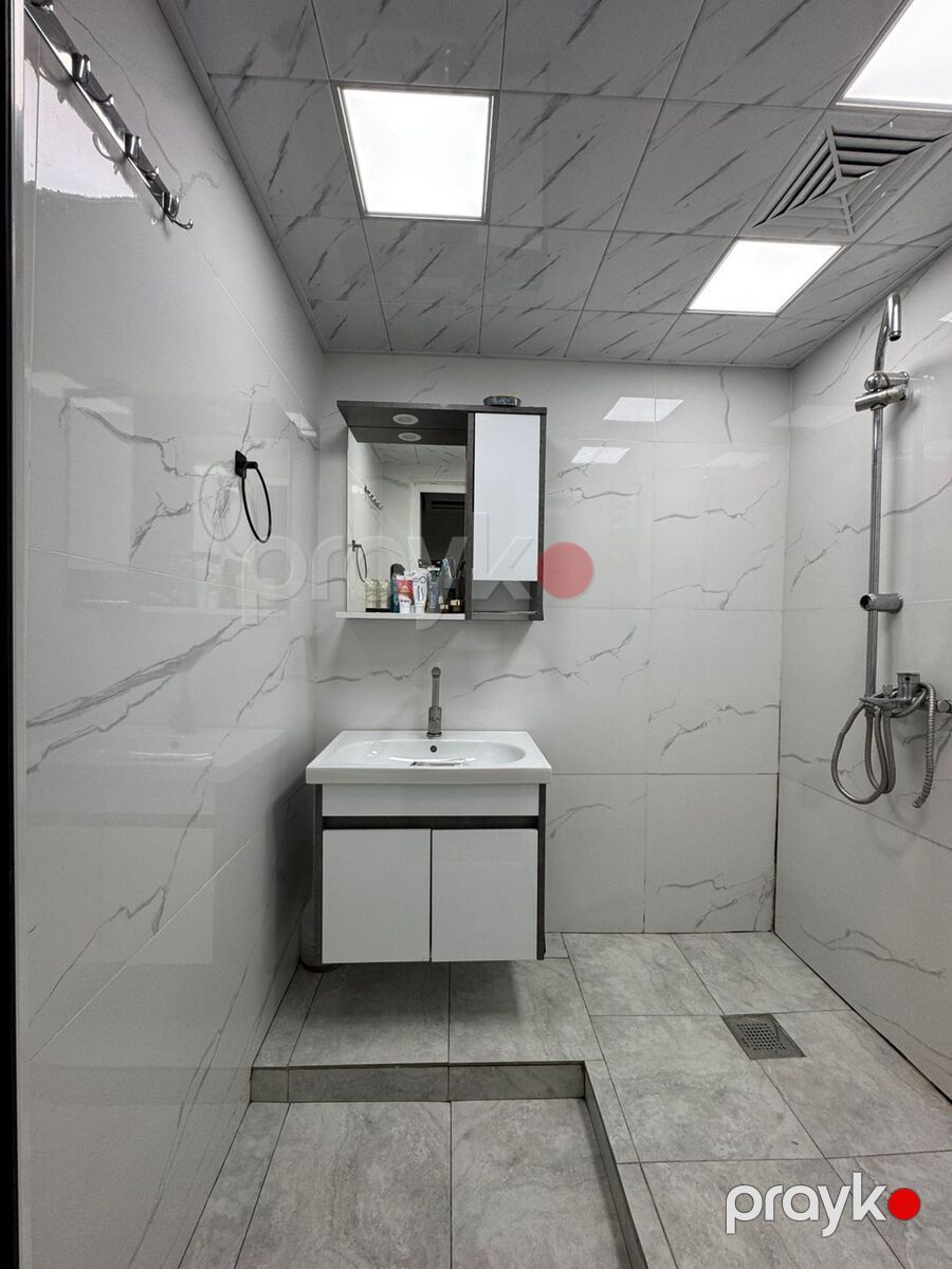 Satılır 4 otaqlı köhnə tikili 100 m² — Mənzil, Bakı (10)