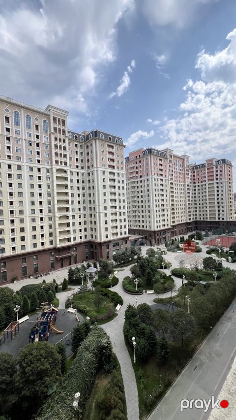 Satılır 4 otaqlı yeni tikili 205 m²