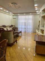 İcarəyə verilir 4 otaqlı yeni tikili 220 m² — Vüsal Bəy