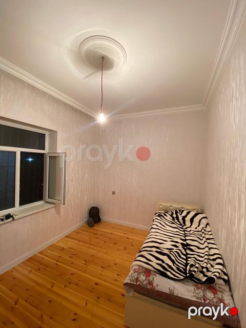 Satılır 4 otaqlı həyət evi/bağ evi 110 m²