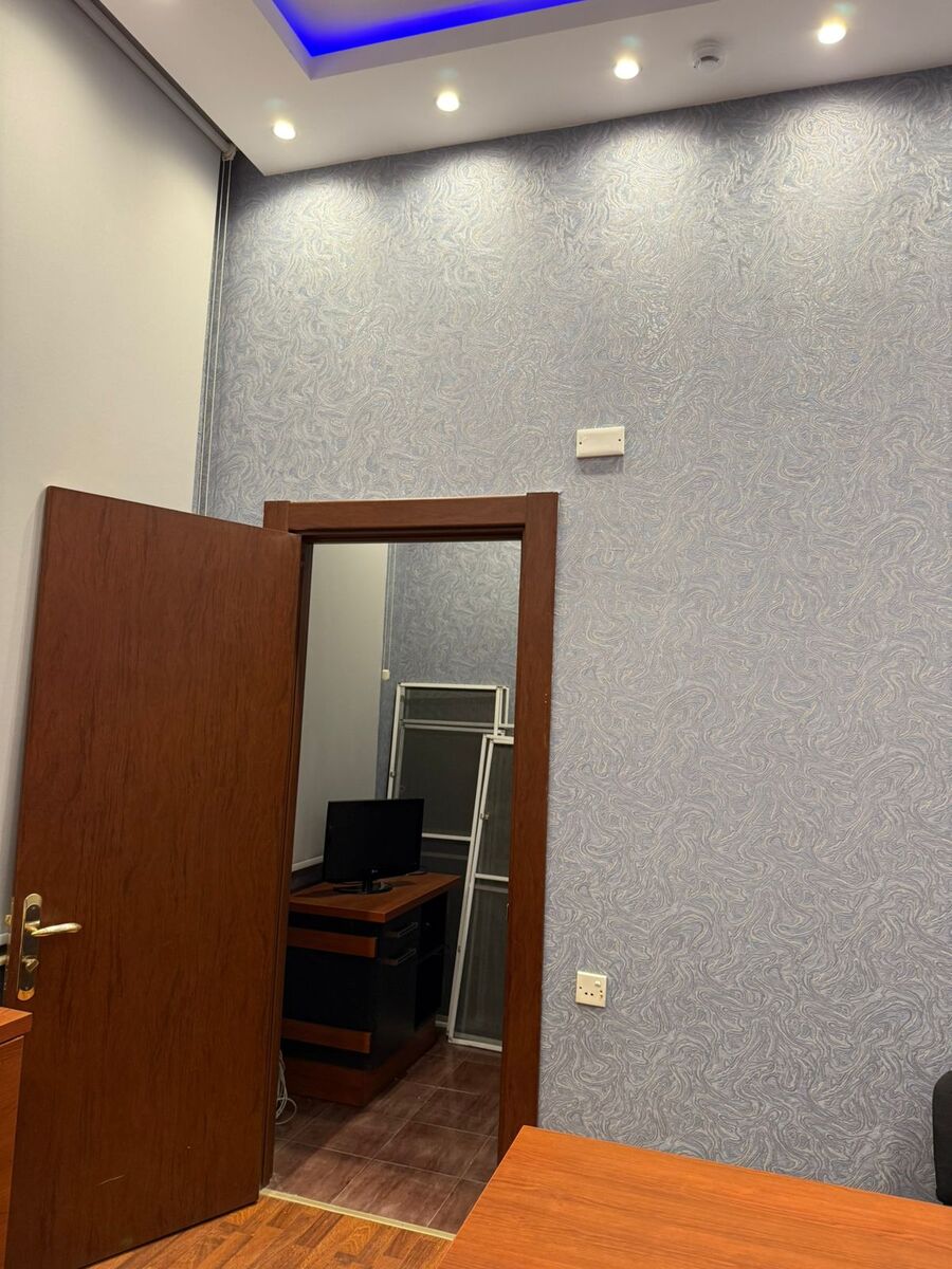 İcarəyə verilir 8 otaqlı ofis 220 m² — Ofis, Bakı (12)
