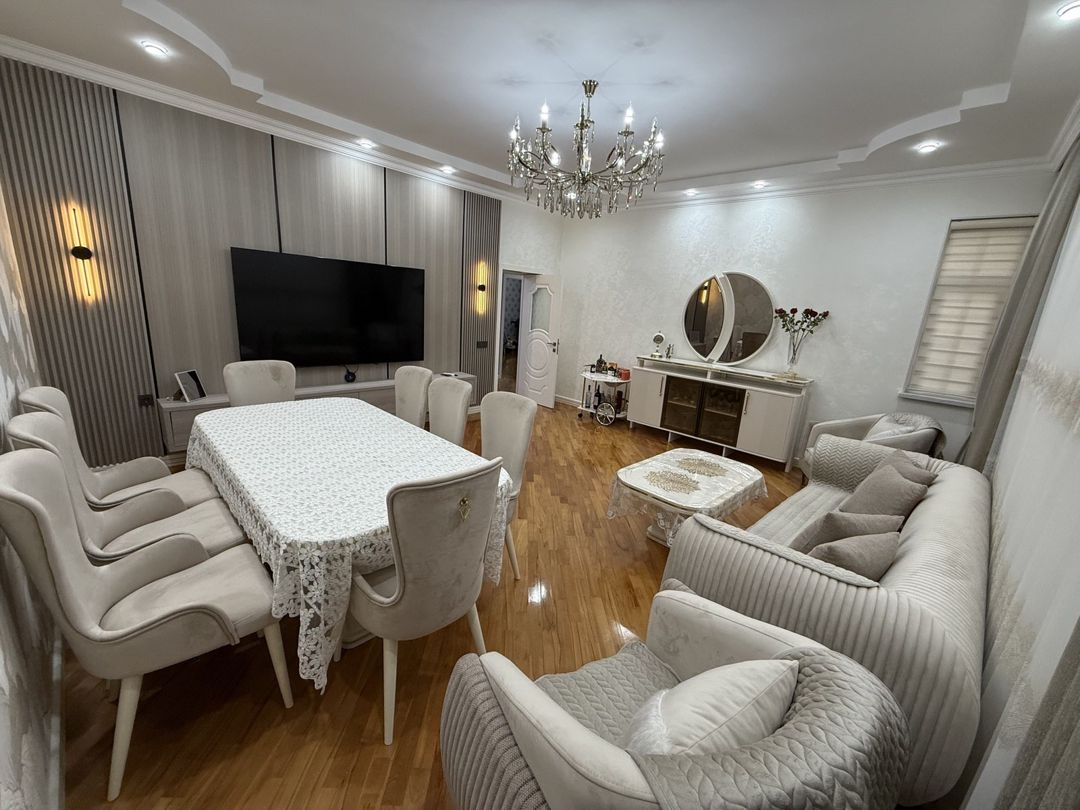 Satılır 5 otaqlı həyət evi/bağ evi 221 m² — Ev, villa, Bakı (7)