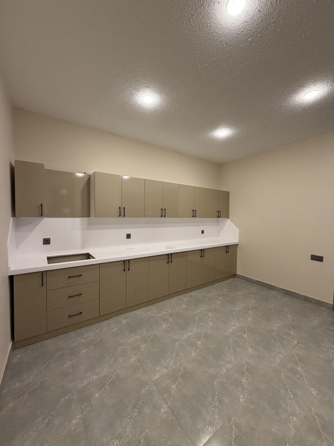 İcarəyə verilir 5 otaqlı həyət evi/bağ evi 240 m² — Ev, villa, Bakı (5)