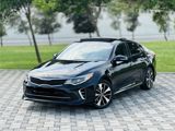 Kia Optima, 2.0 L, 2017 il, 110 000 km — Avtomobil