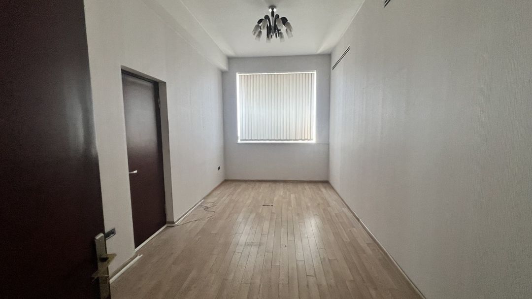 İcarəyə verilir 20 otaqlı yeni tikili 1200 m² — Mənzil, Bakı (8)