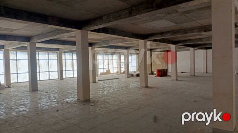 Satılır obyekt 1900 m²