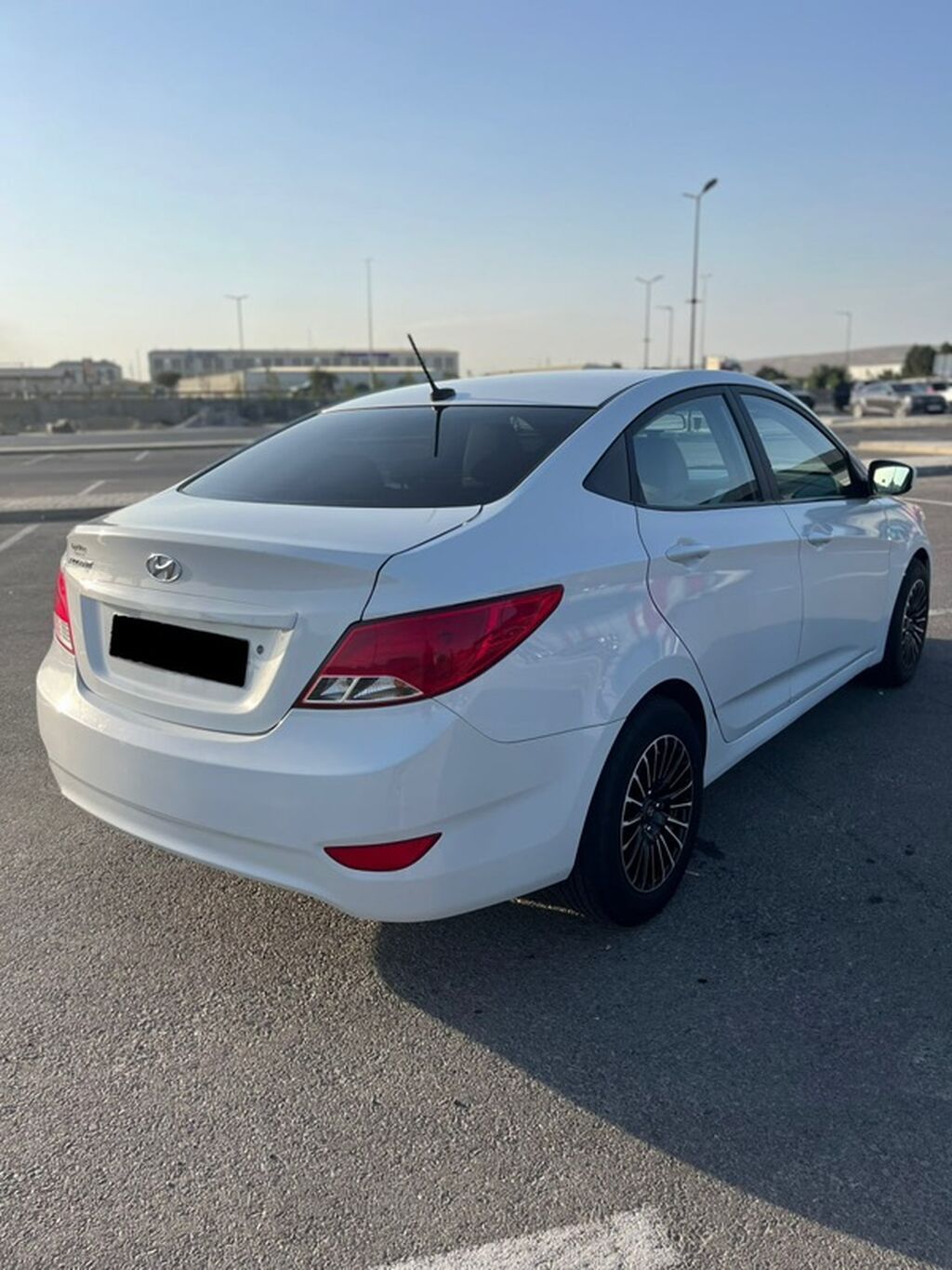 Hyundai Accent: 1.6 l 2017 il Sedan — Avto, Sanqaçal (6)