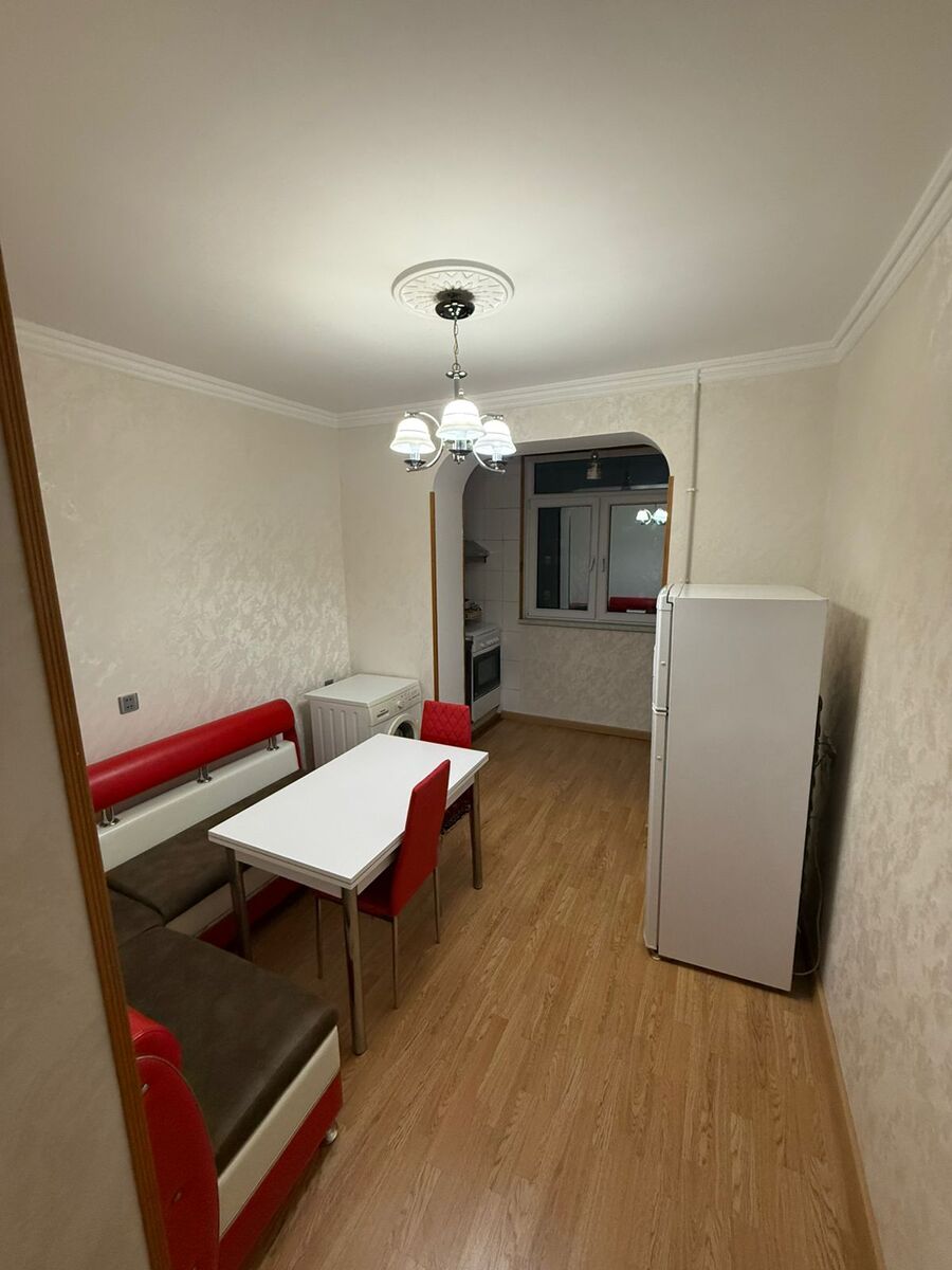 İcarəyə verilir 3 otaqlı köhnə tikili 70 m² — Mənzil, Bakı (12)