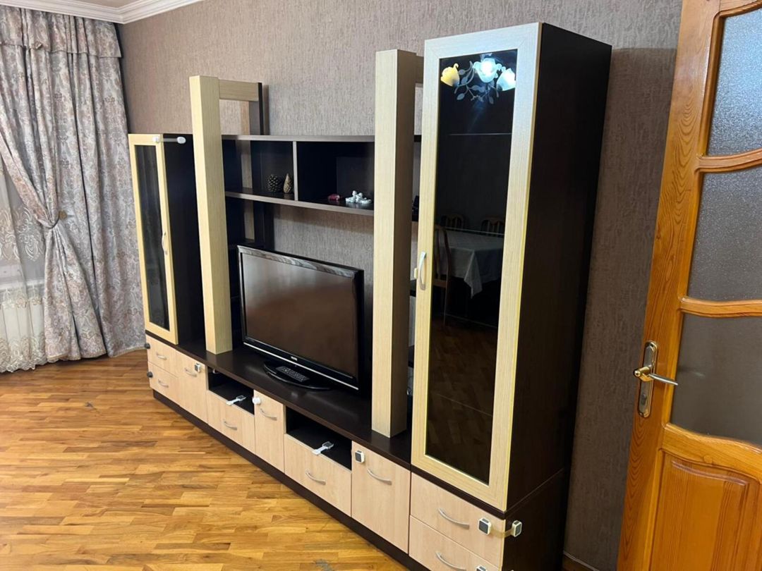 Satılır 3 otaqlı köhnə tikili 104 m² — Mənzil, Bakı (10)