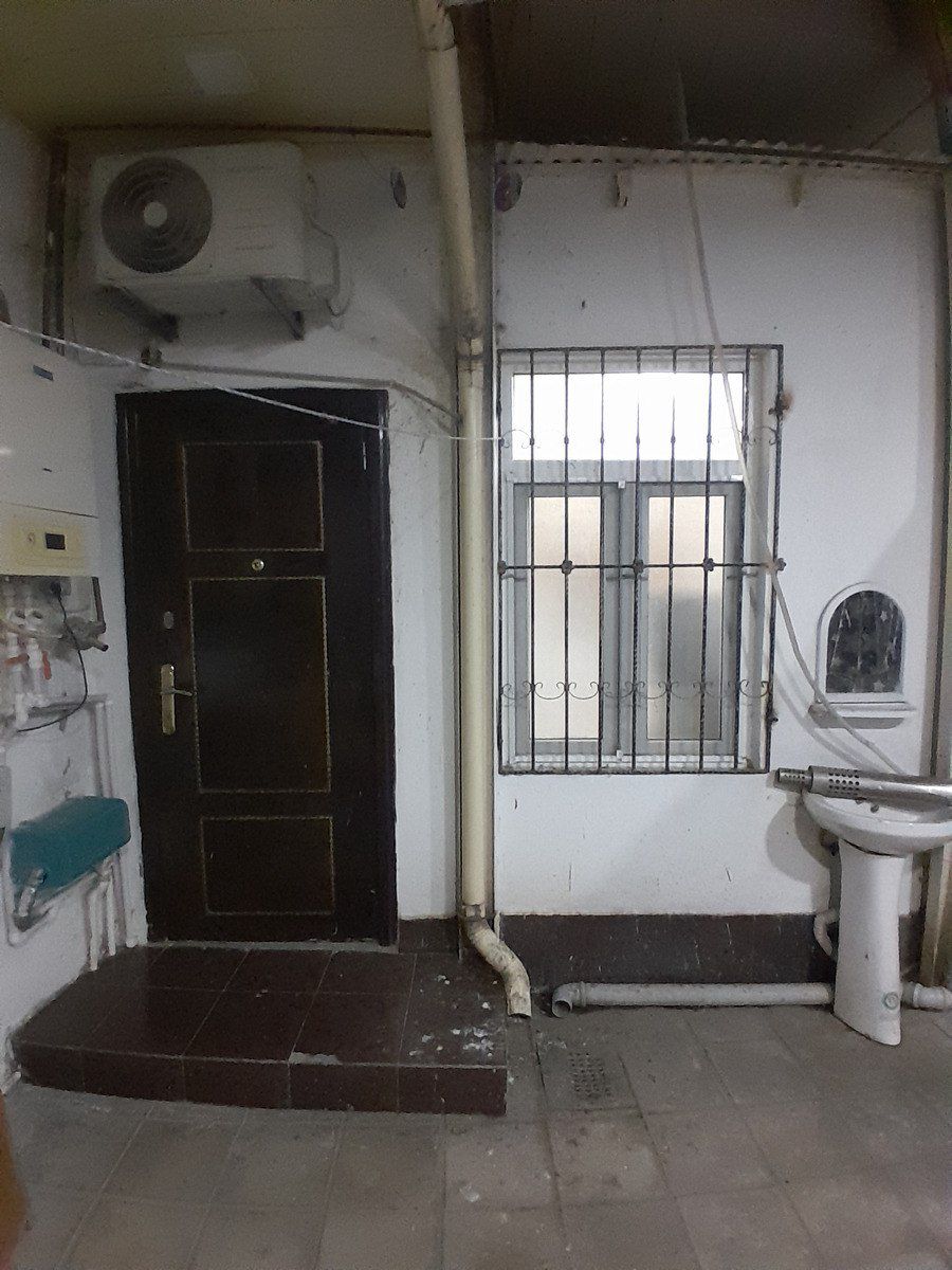 Satılır 2 otaqlı köhnə tikili 35 m² — Mənzil, Bakı (5)