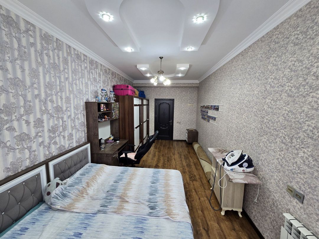 Satılır 4 otaqlı yeni tikili 192 m² — Mənzil, Bakı (11)