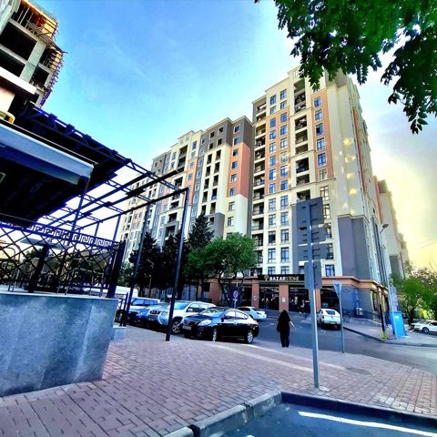 Satılır 2 otaqlı yeni tikili 70.2 m² — Bakı