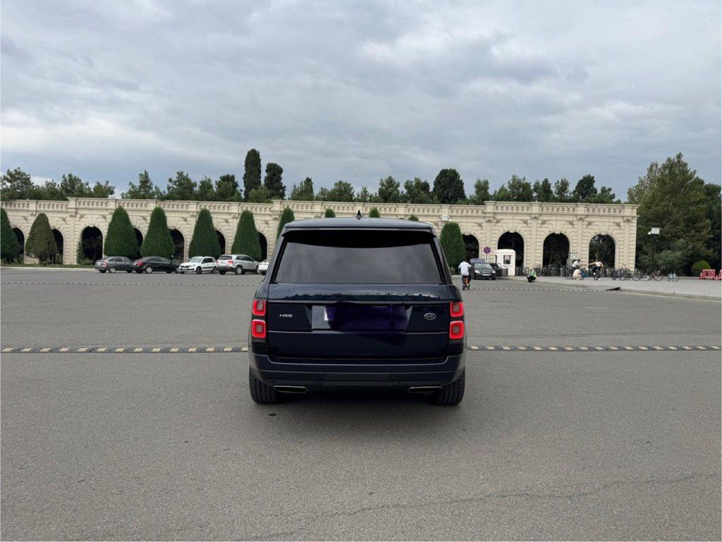 Land Rover Range Rover, 3.0 L, 2018 il, 113 000 km — Avtomobillər, Gəncə (12)