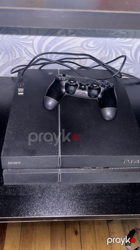 Sony PlayStation 4 oyun konsolu - PS4 FAT 500 yaddaw ustunde GTA — Bakı